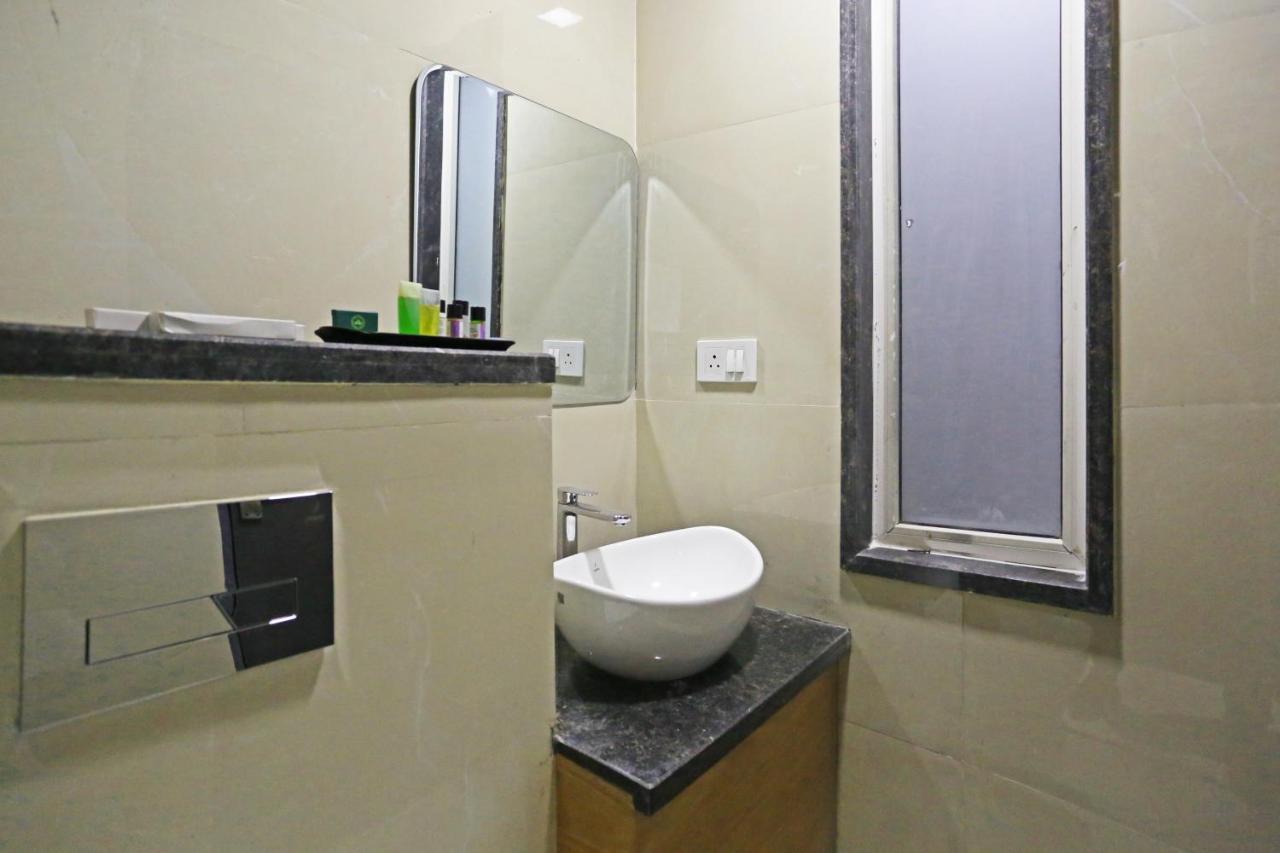 Apple Tree Residency With Free Airport Transffer Hotel 4*